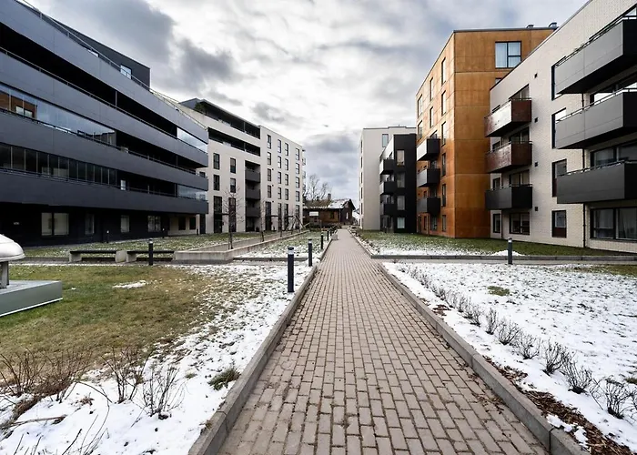 Apartament Location - Large Balcony - New Building *